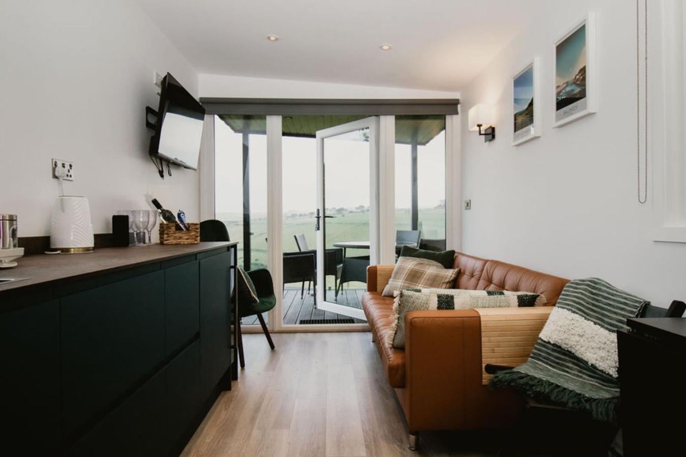 Luxury 2 Bedroom Glamping Pod With Hot Tub At Aganmore Farm Glamping - Pod 2 Ballycastle Exteriér fotografie