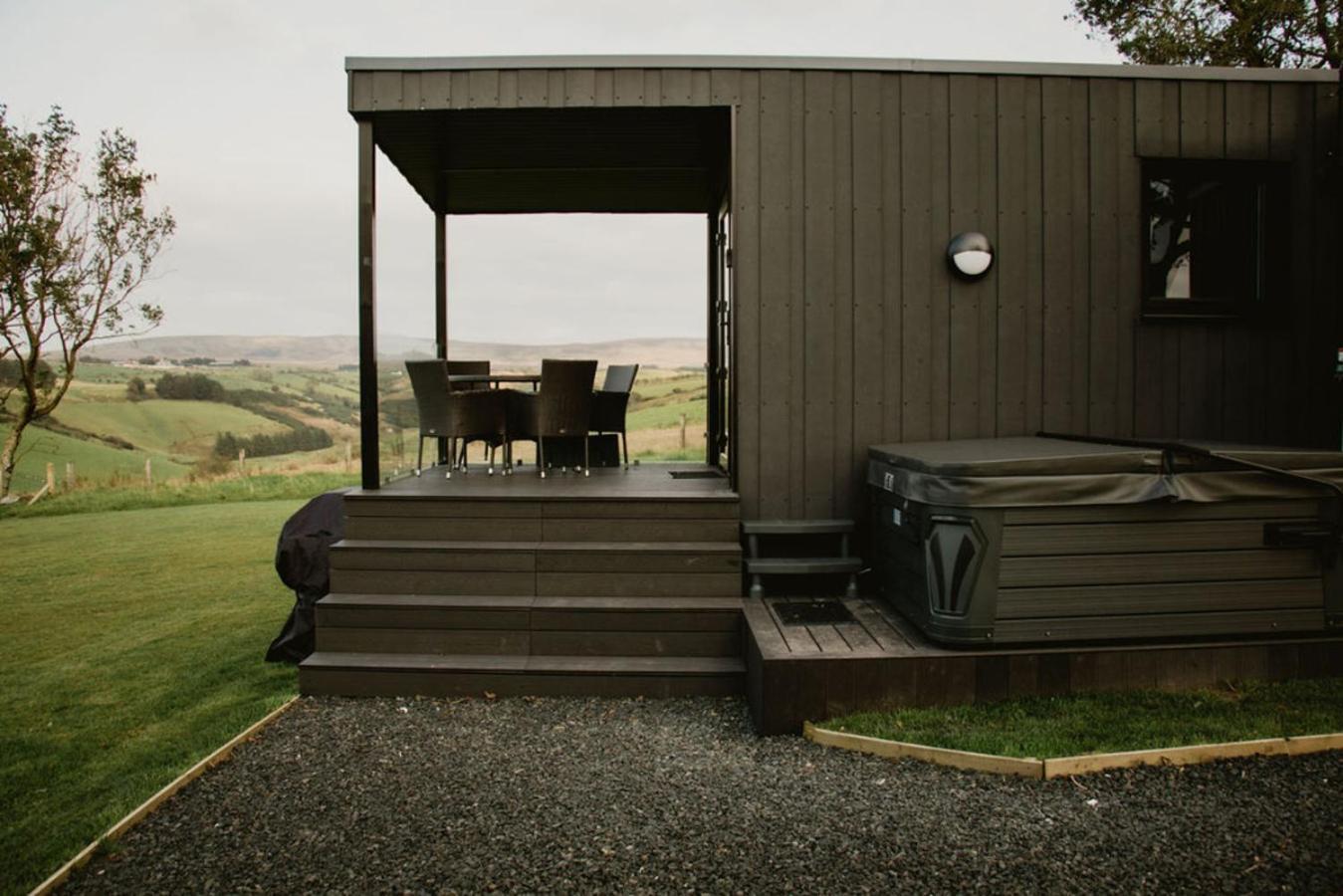 Luxury 2 Bedroom Glamping Pod With Hot Tub At Aganmore Farm Glamping - Pod 2 Ballycastle Exteriér fotografie